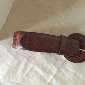 Vintage alligator belt